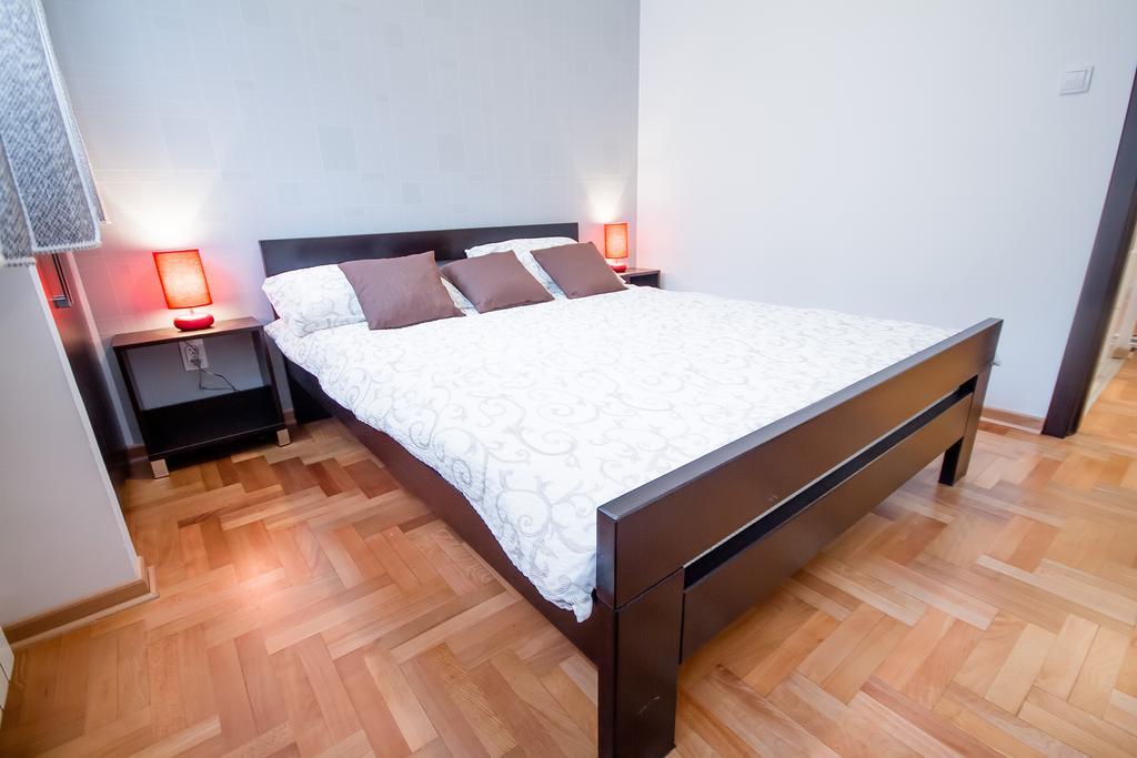 Apartments King Milan, City Center Belgrado Habitación foto