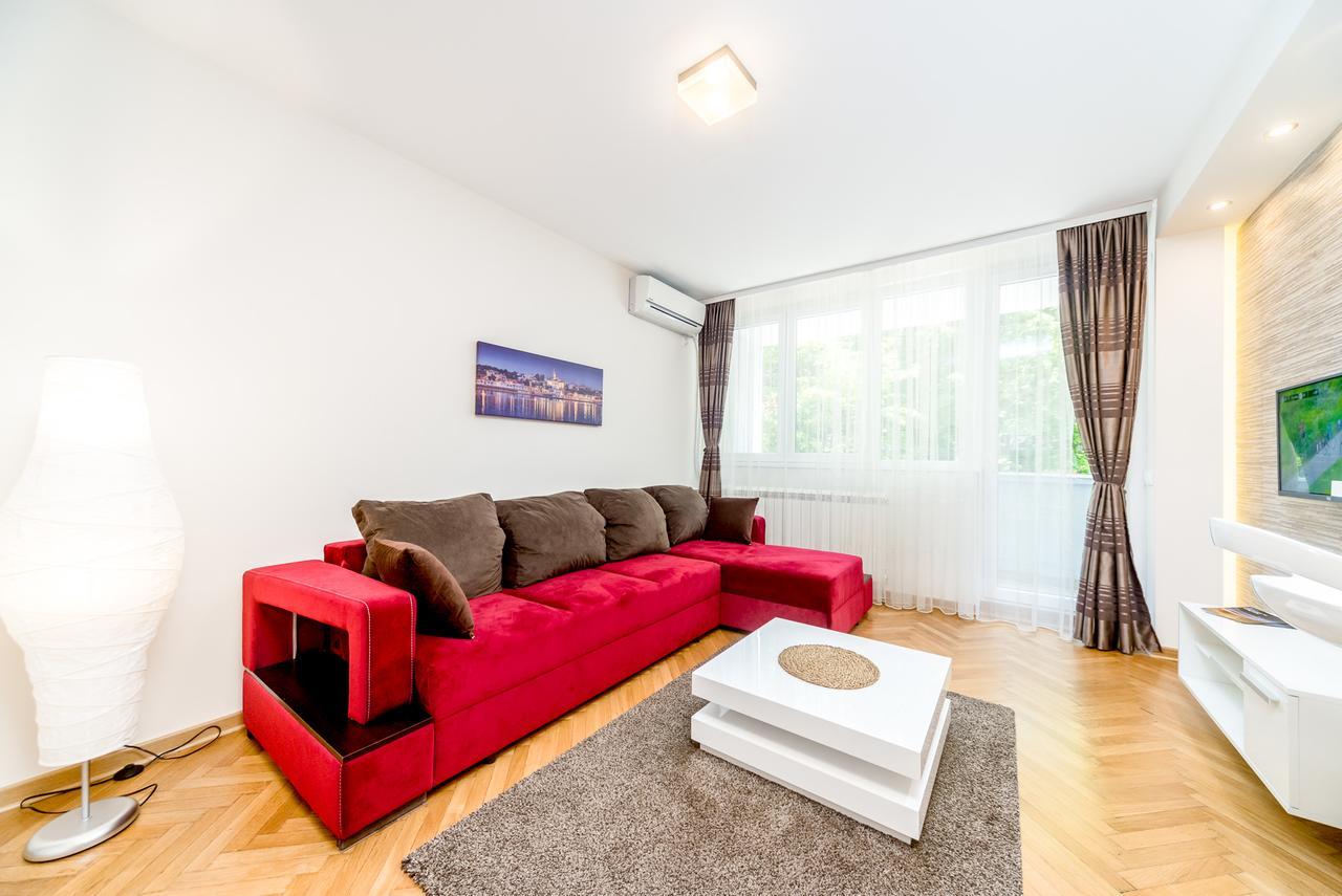 Apartments King Milan, City Center Belgrado Exterior foto